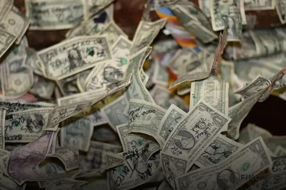 Advantages of Dividend Investing