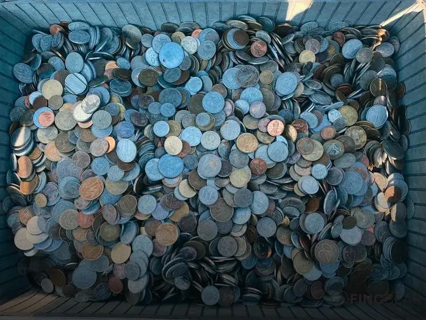 Challenges Facing the U.S. Dollar